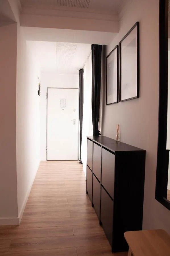 5 Rooms Penthouse No 25 Free Parking ブカレスト
