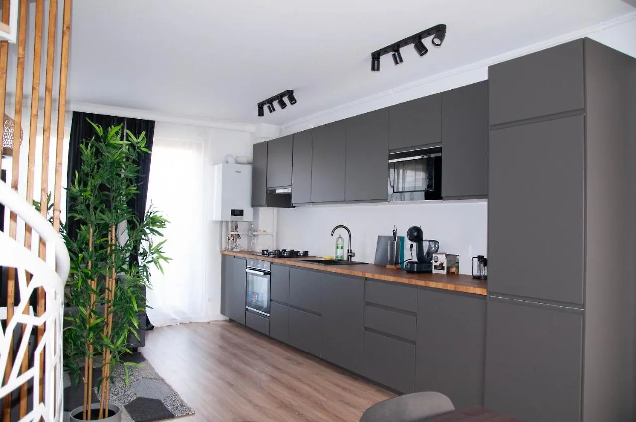 Apartamento 5 Rooms Penthouse No 25 Free Parking Bucarest
