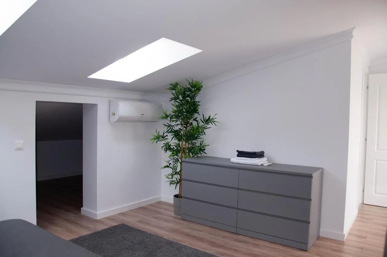 5 Rooms Penthouse No 25 Free Parking Bucarest Apartamento